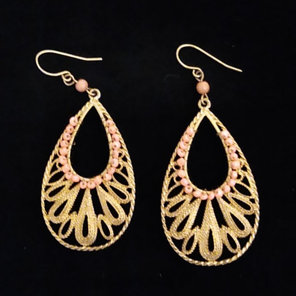 Earrings - Picture 4 of 6